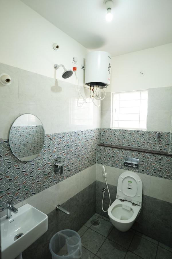 Castle Suites By Haven Homes, Kempegowda International Airport Road Bangalore Ngoại thất bức ảnh