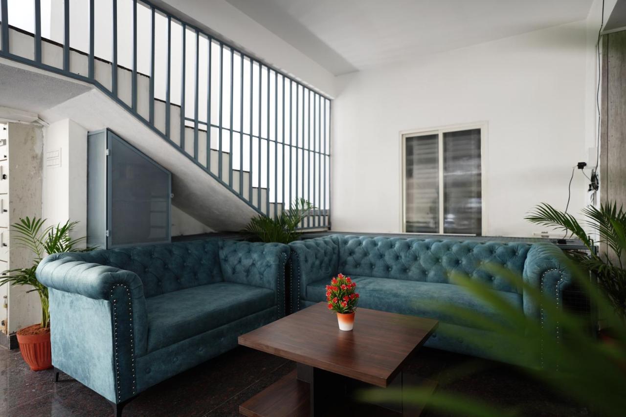 Castle Suites By Haven Homes, Kempegowda International Airport Road Bangalore Ngoại thất bức ảnh