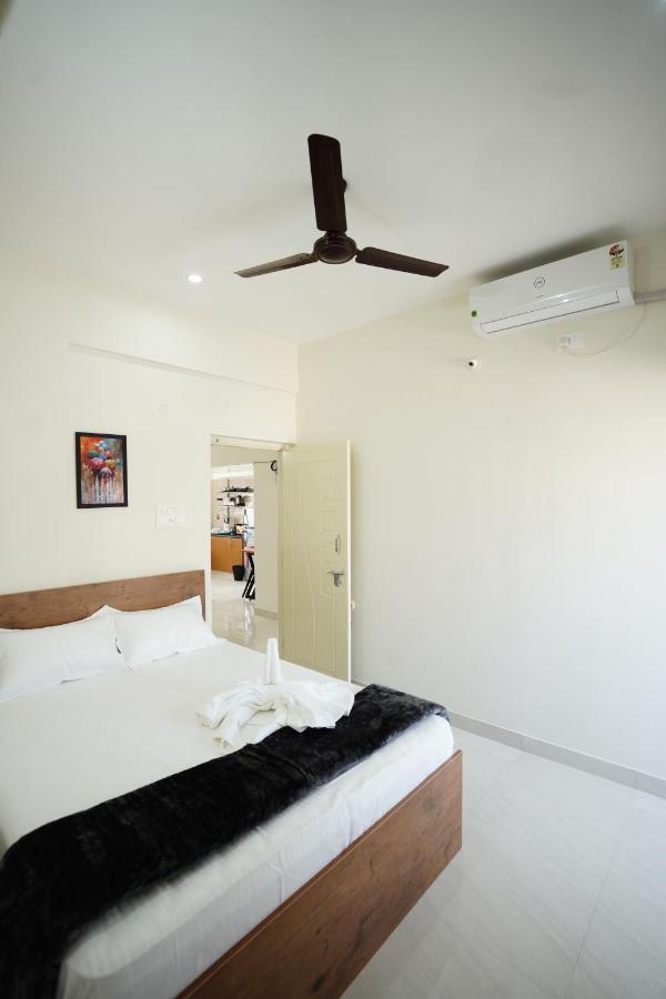 Castle Suites By Haven Homes, Kempegowda International Airport Road Bangalore Ngoại thất bức ảnh